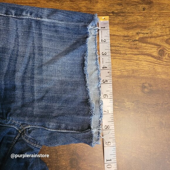 American Eagle Jeans Sz 2 Cut Off Shorts Low Rise Medium Dark Wash Stretch Denim - Picture 10 of 11